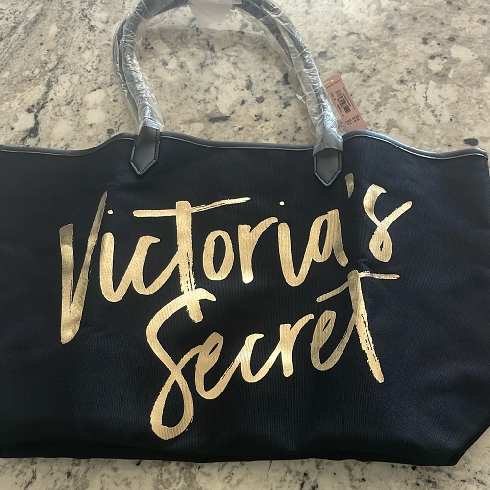 VS tote